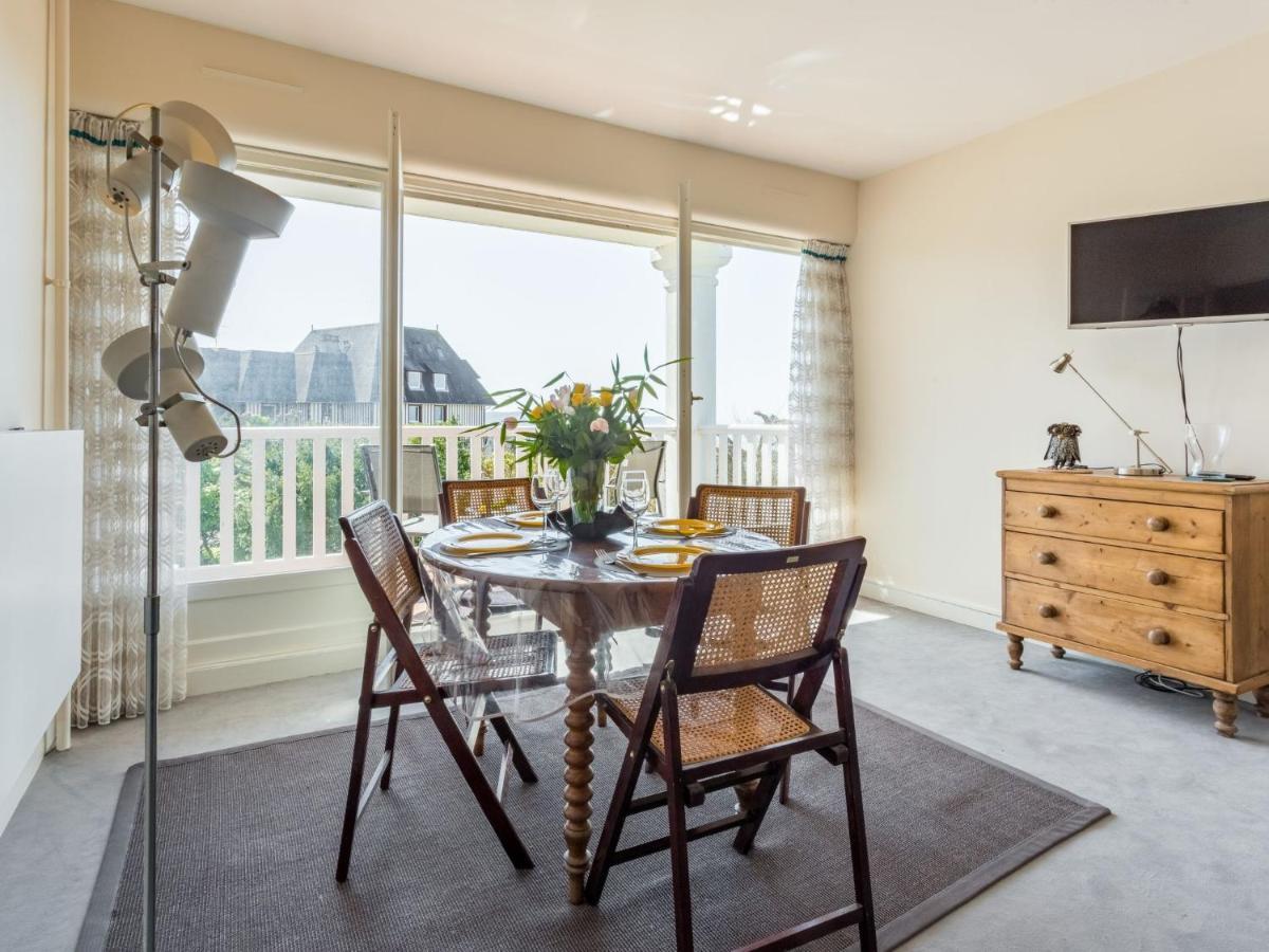 Apartment Le Parc De La Jacotte-6 By Interhome Трувиль-сюр-Мер Экстерьер фото